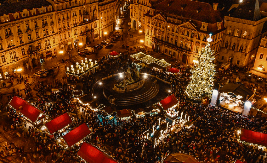 Vanocni trhy Staromestske namesti.jpg